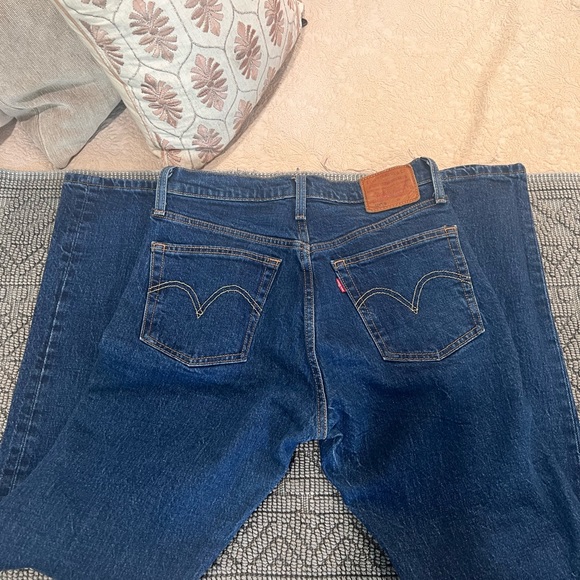 levis 501 - Picture 2 of 8